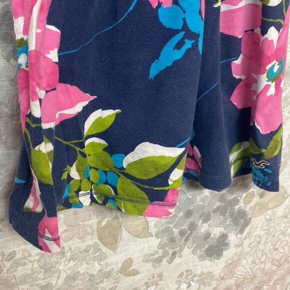 Hollister Dark Blue and Floral Tank Top - Picture 3 of 4